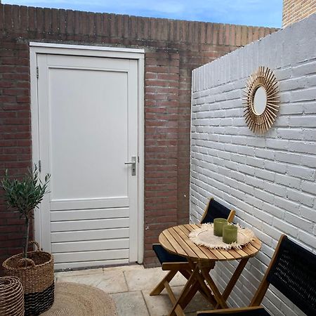 Beach Studio 35 With Private Parking Zandvoort Eksteriør bilde
